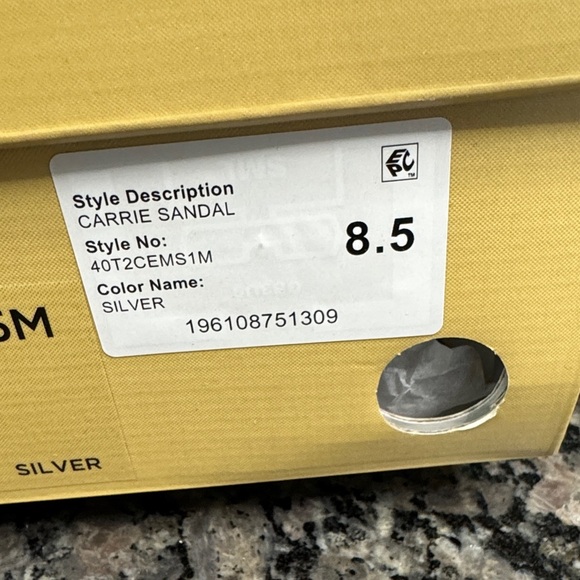 Michael Kors Carrie Silver snake print Metallic embellished Heels NWT 8.5 - Picture 16 of 16